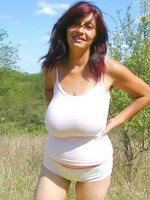 Blanco horny woman looking for sex